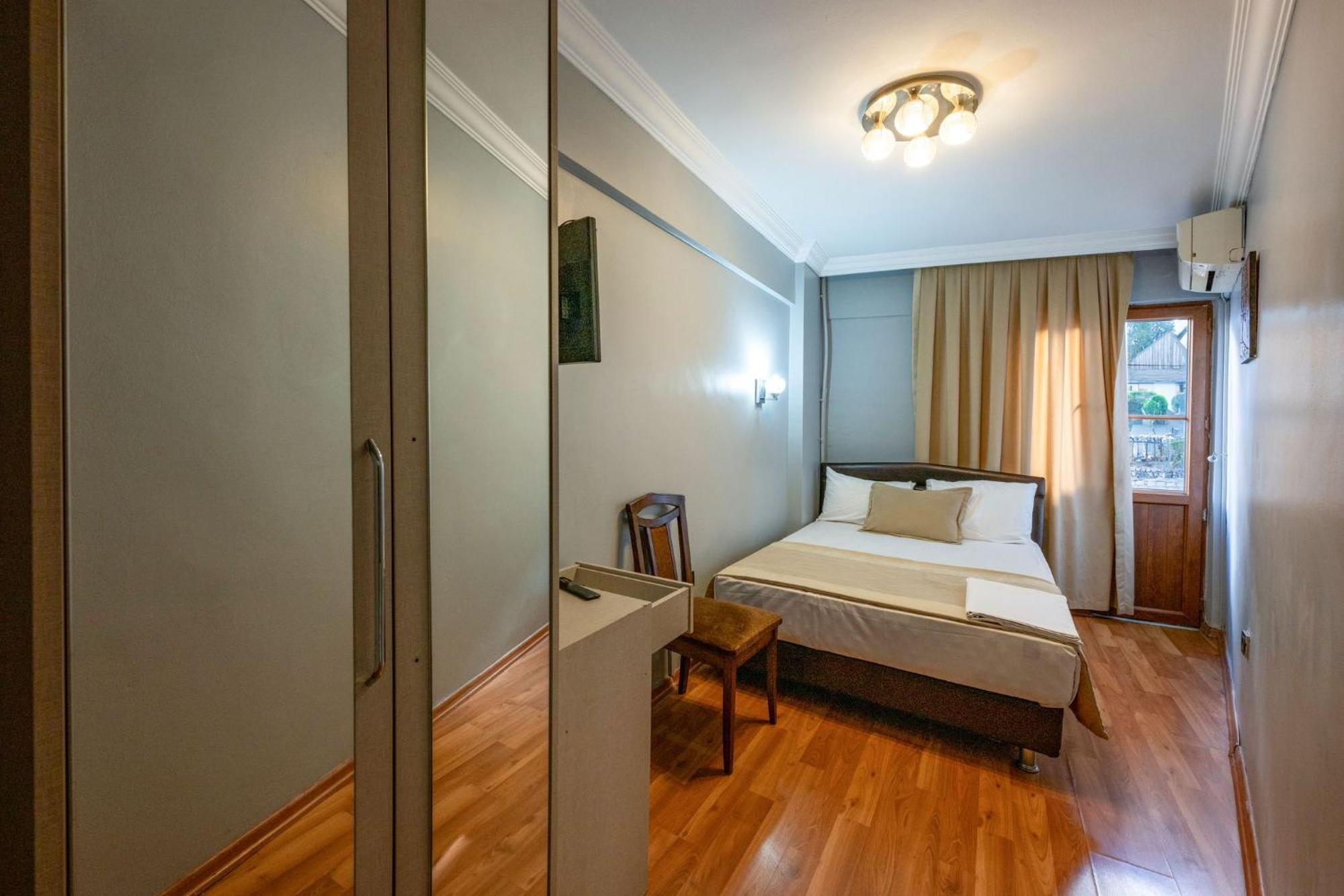 Saray Boutique Hotel Laleli อิสตันบูล ภายนอก รูปภาพ